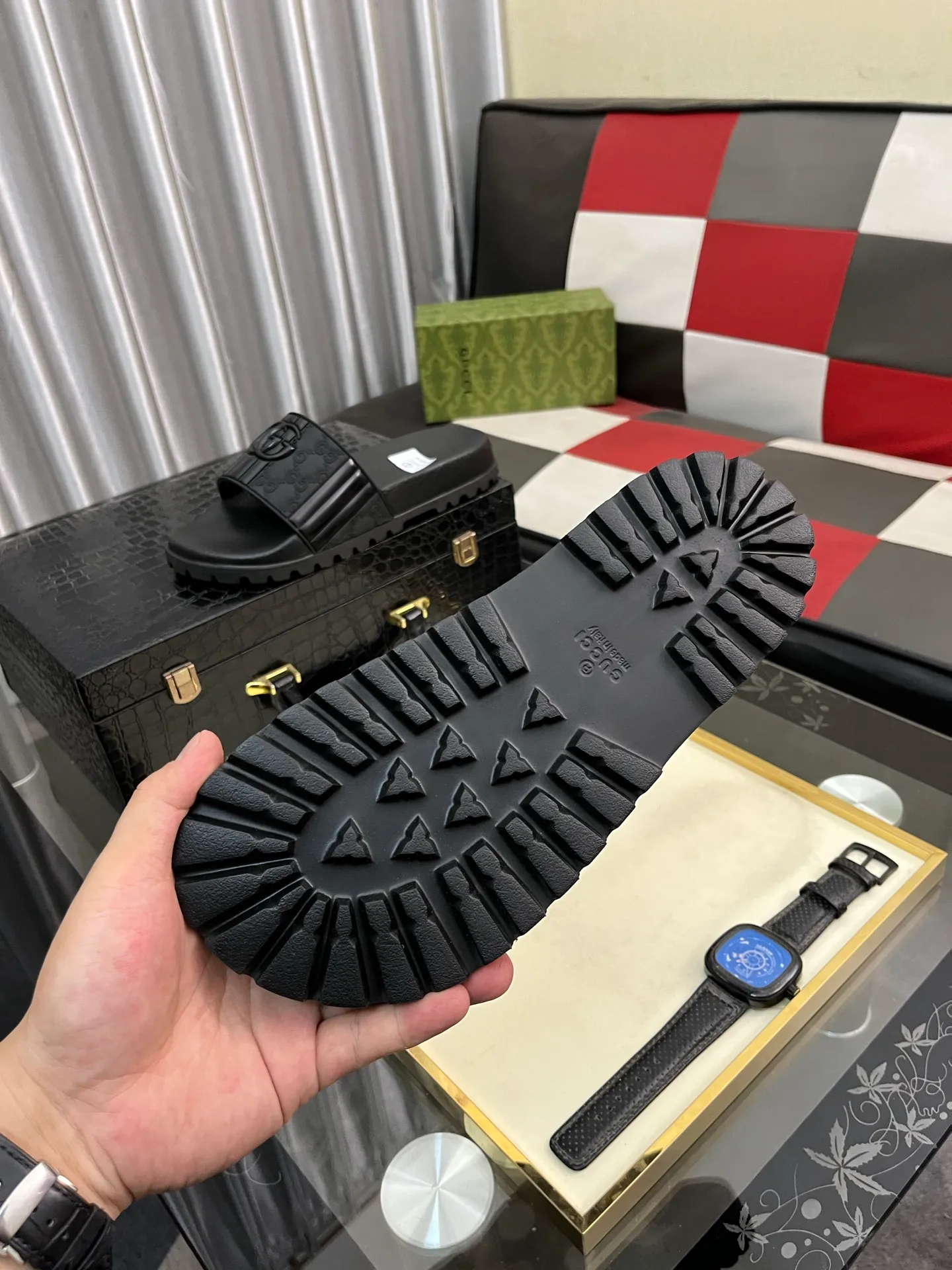 Men's men's shoes💰260⌚️⌚️ＧＵＣＣＩ.Gucci.Official website 1:1 popular slippers hot sale! Original original material 🩴 SIZE: 38-46 (45.46 non-refundable)